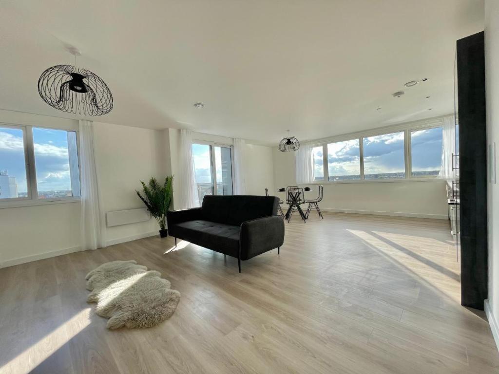 Bayard Plaza Penthouse Apartments 彼得伯勒 外观 照片