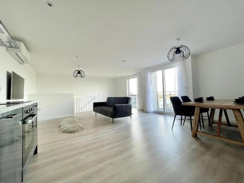 Bayard Plaza Penthouse Apartments 彼得伯勒 外观 照片